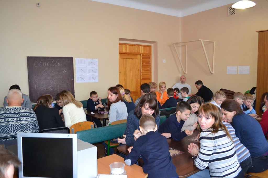«Квартет» між учнями 1-х класів та їх батьками