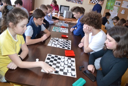 Турнір з гри «Шашки»