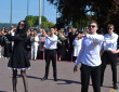 Відпливають білі кораблі