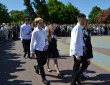 Відпливають білі кораблі